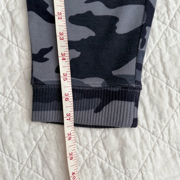 Rails Oakland Sweatpant Blue Indigo Camo - Picture 8 of 13